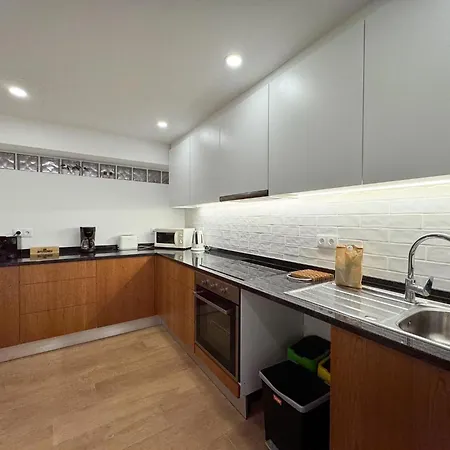 Breathtaking View Over The Cliffs #1962 Daire